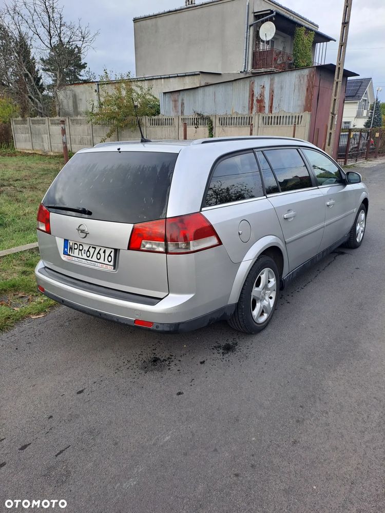 Opel Vectra 1.9 CDTI DPF Business Plus - 3