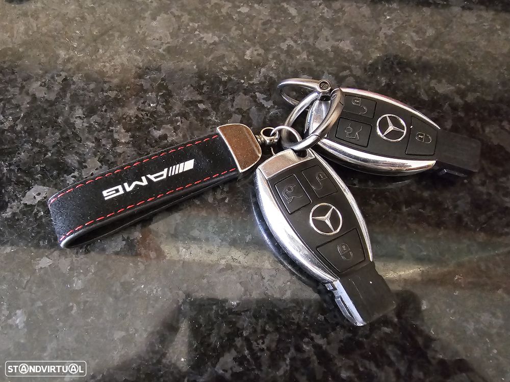 Mercedes-Benz E 220 CDi BlueEfficiency - 20
