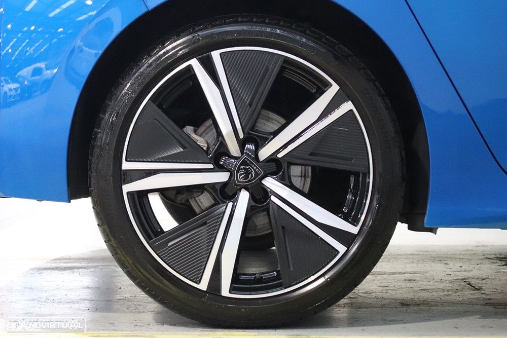 Peugeot 308 1.2 PureTech GT EAT8 - 5