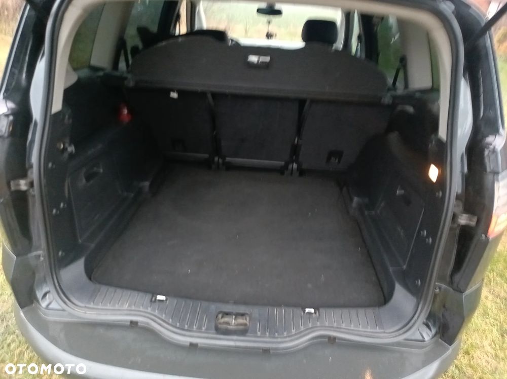 Ford S-Max 2.0 TDCi DPF Titanium - 6