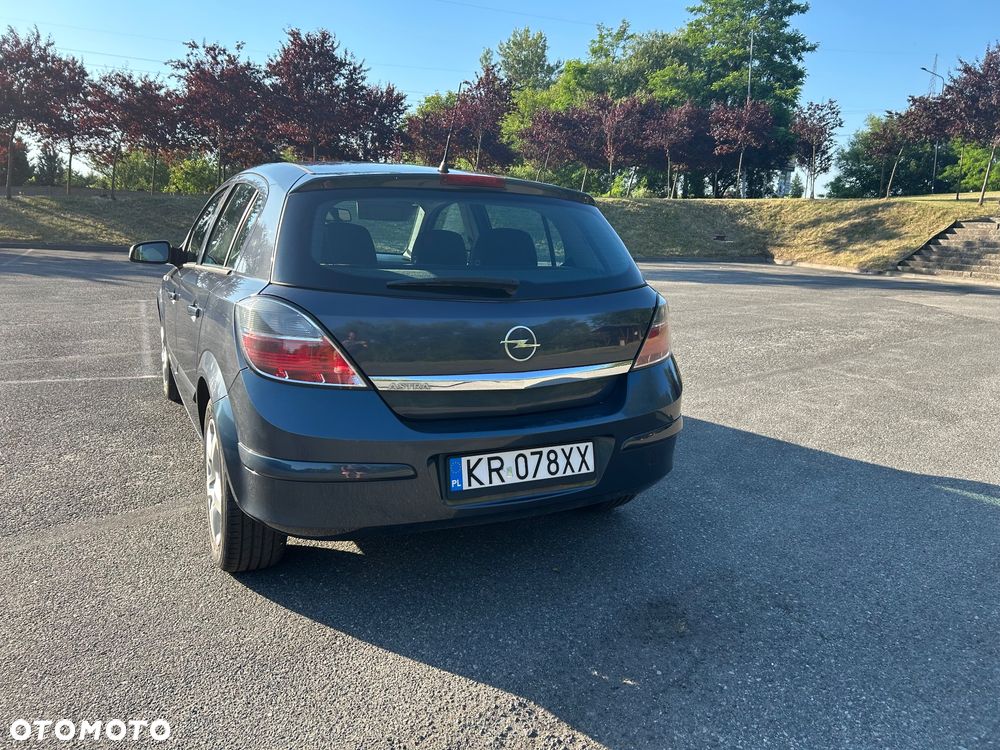 Opel Astra 1.4 - 4