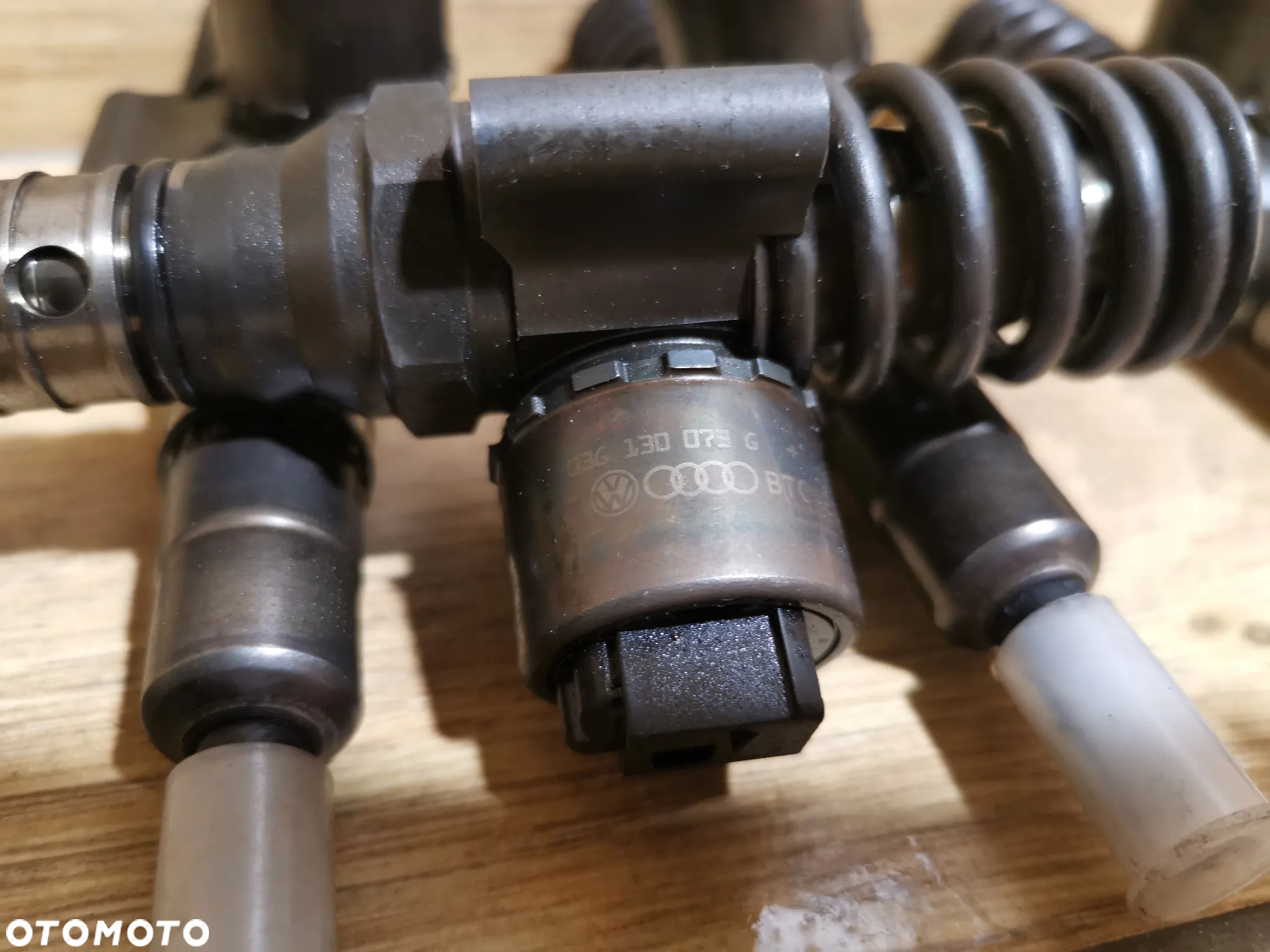 Wtryskiwacze Volkswagen Passat B6 Audi A4 B7  2.0 TDI 03G130073G - 5