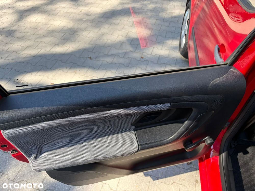 Skoda Roomster 1.4 16V PLUS EDITION - 23