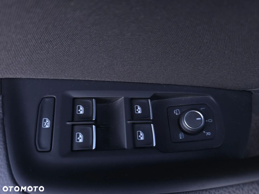 Volkswagen Passat - 14