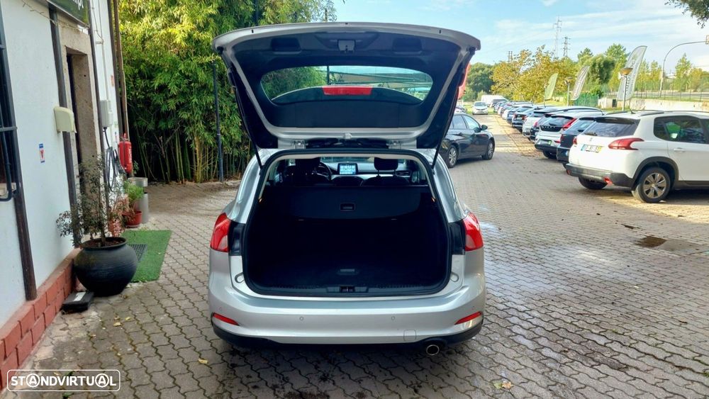 Ford Focus SW 1.5 TDCi DPF S&S Business - 5