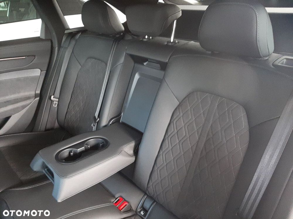 Audi A6 Avant - 17