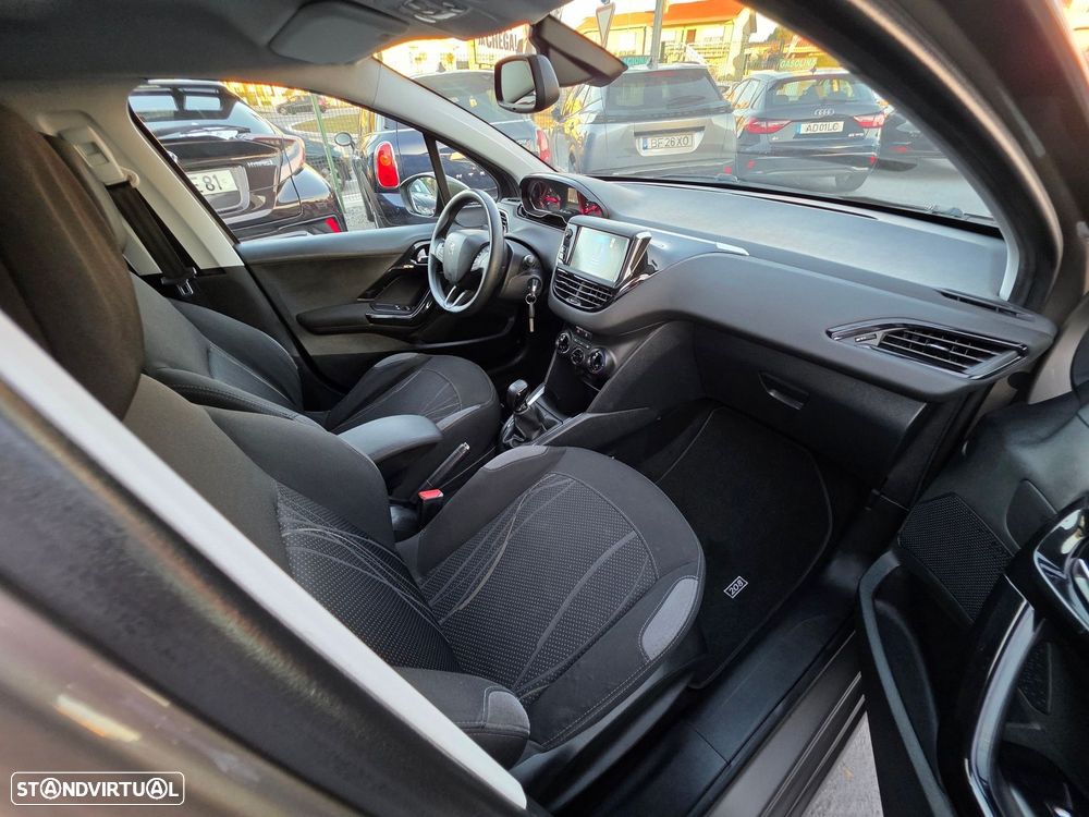 Peugeot 208 1.2 VTi Active - 15
