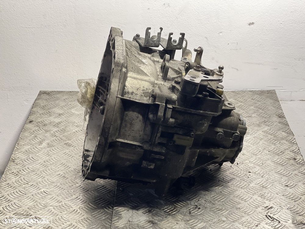 Caixa de velocidades manual MINI (R56) Cooper D REF. 2300756872104 MOTOR 9HZ - 4