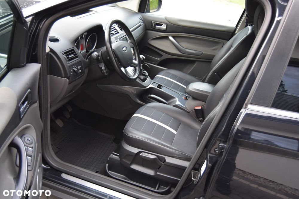 Ford Kuga 2.0 TDCi 4x4 Titanium - 7