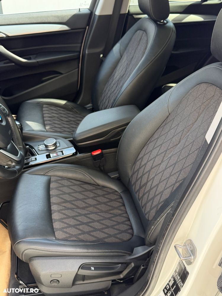 BMW X1 xDrive18d xLine - 8