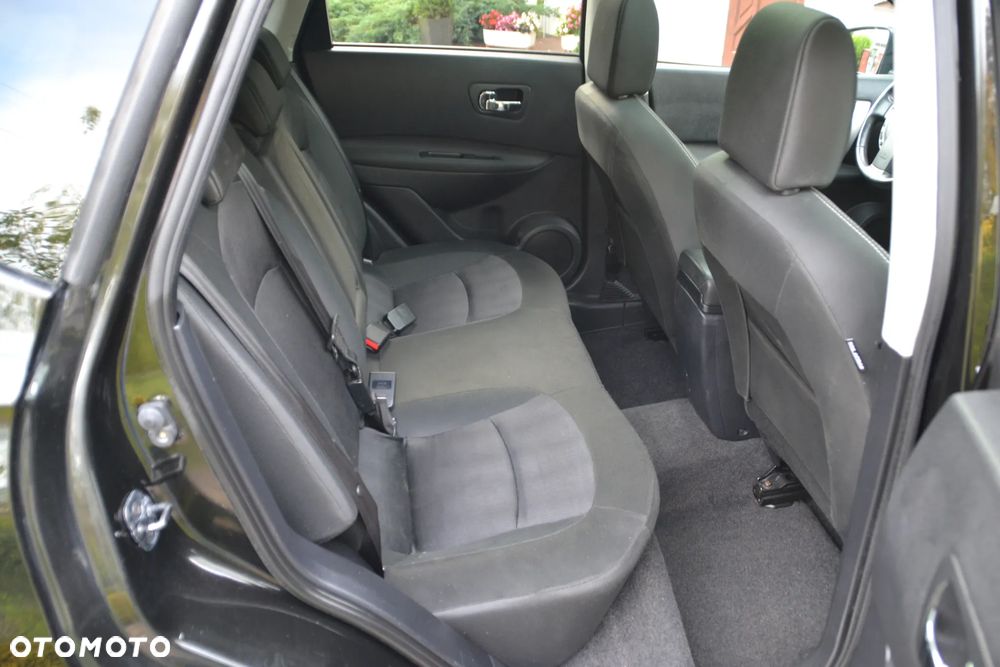 Nissan Qashqai 2.0 360 - 24