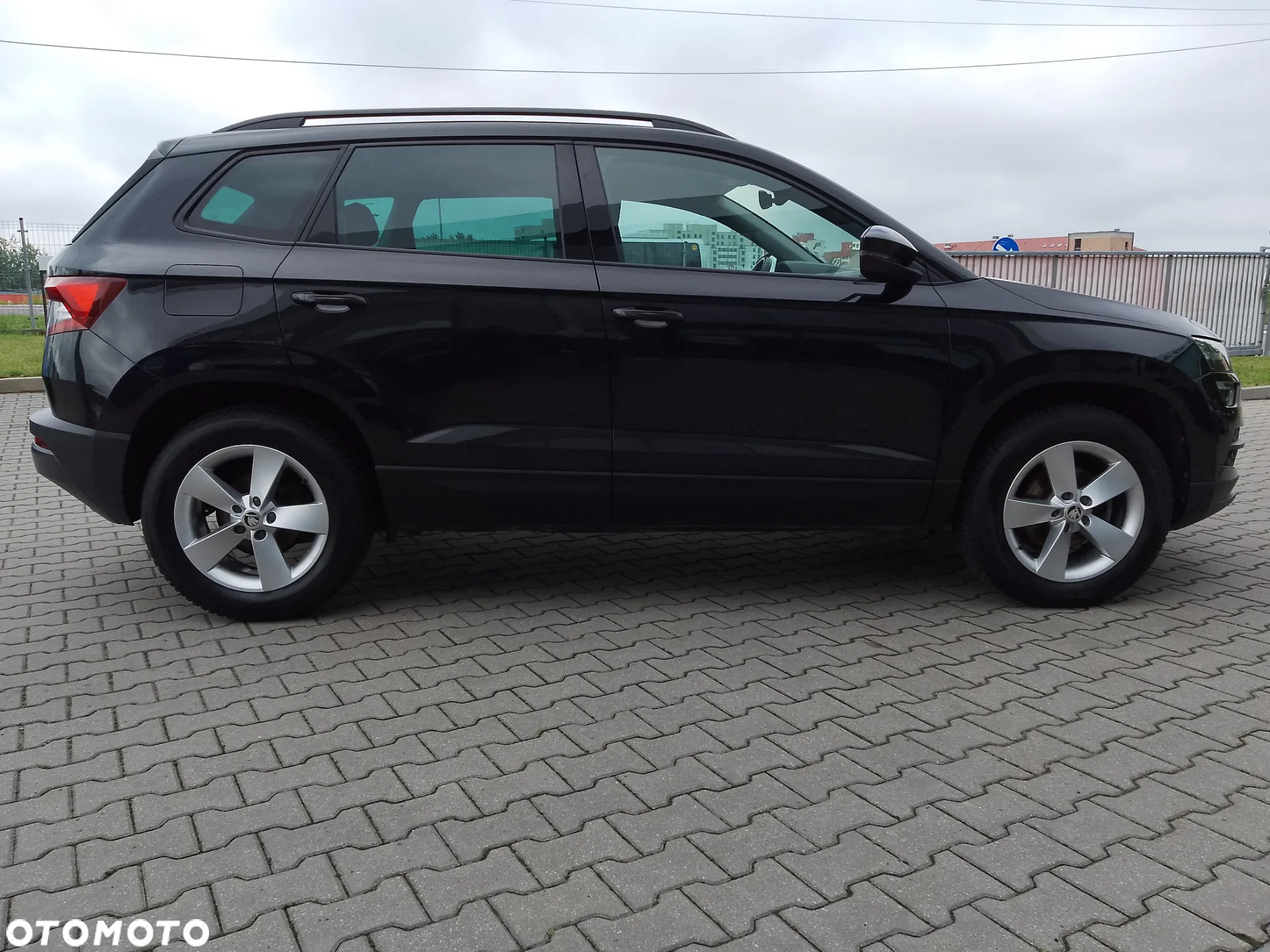 Skoda Karoq 1.5 TSI ACT 4x2 Ambition DSG - 4