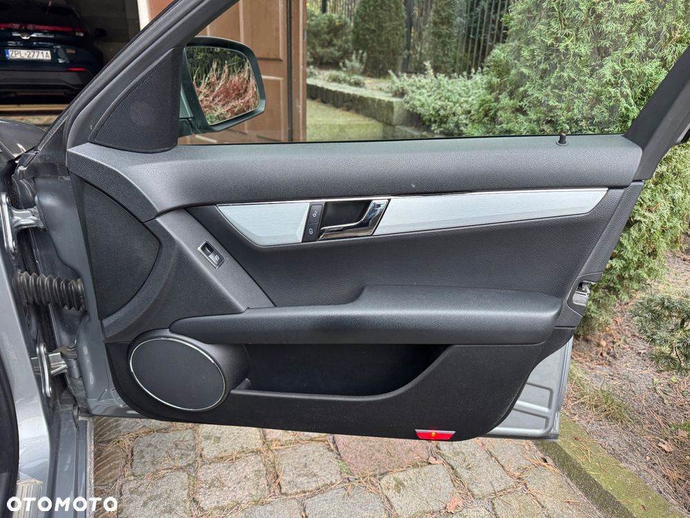 Mercedes-Benz Klasa C - 13