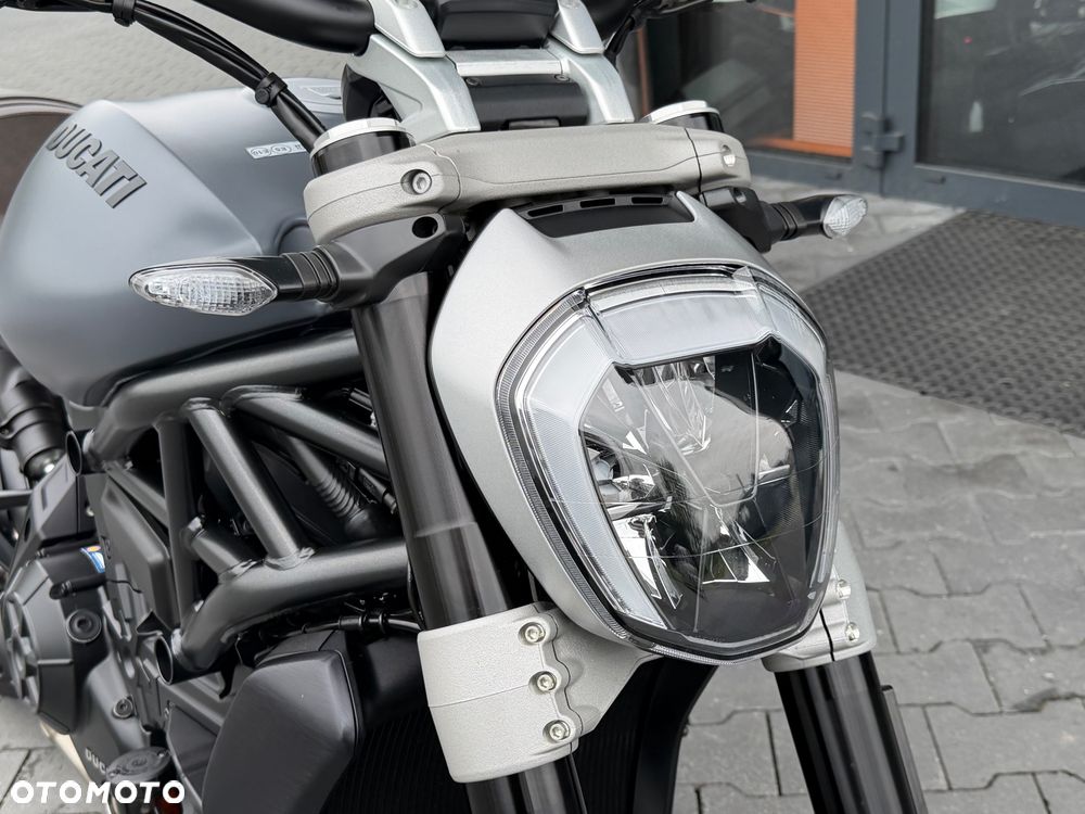 Ducati Diavel - 17