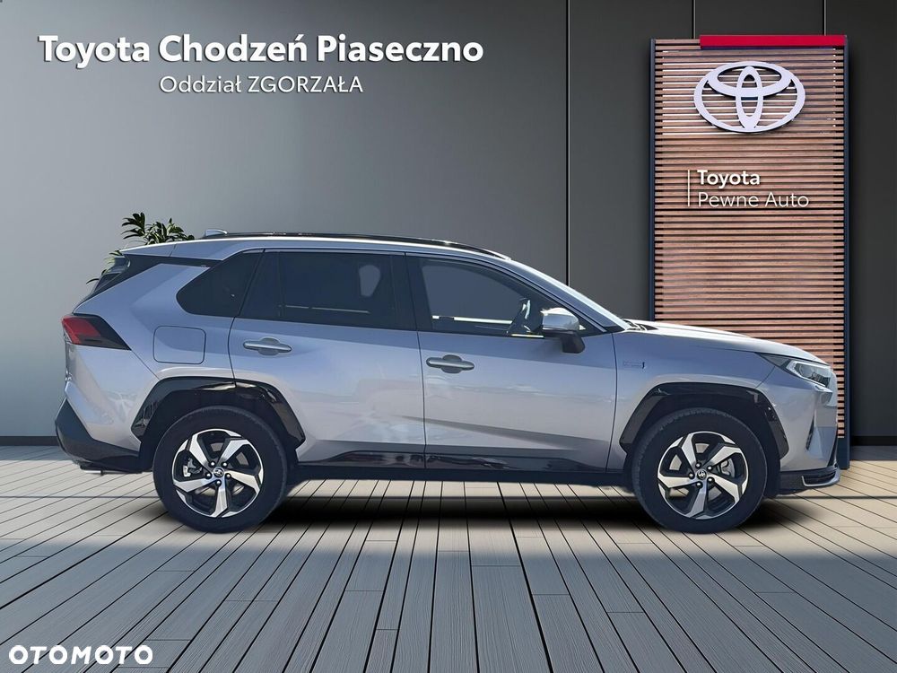 Toyota RAV4 - 7