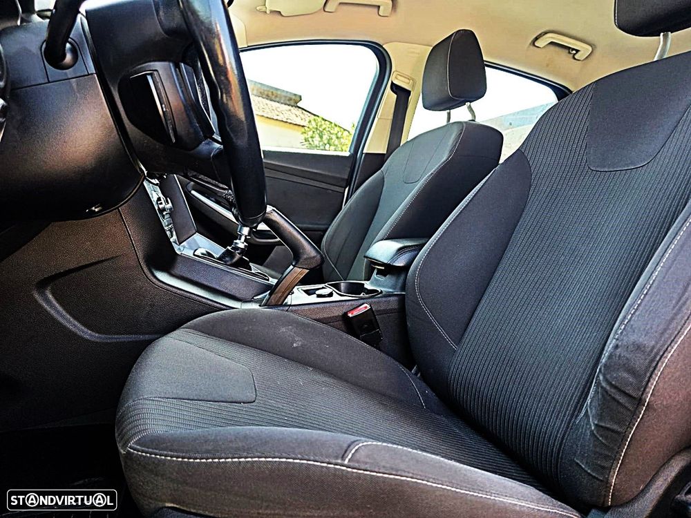 Ford Focus 1.6 TDCi Trend Easy - 10