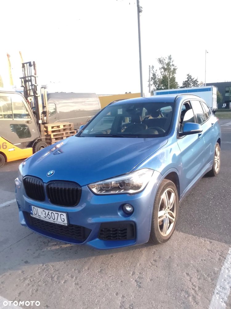 BMW X1 sDrive18d Sport Line - 1
