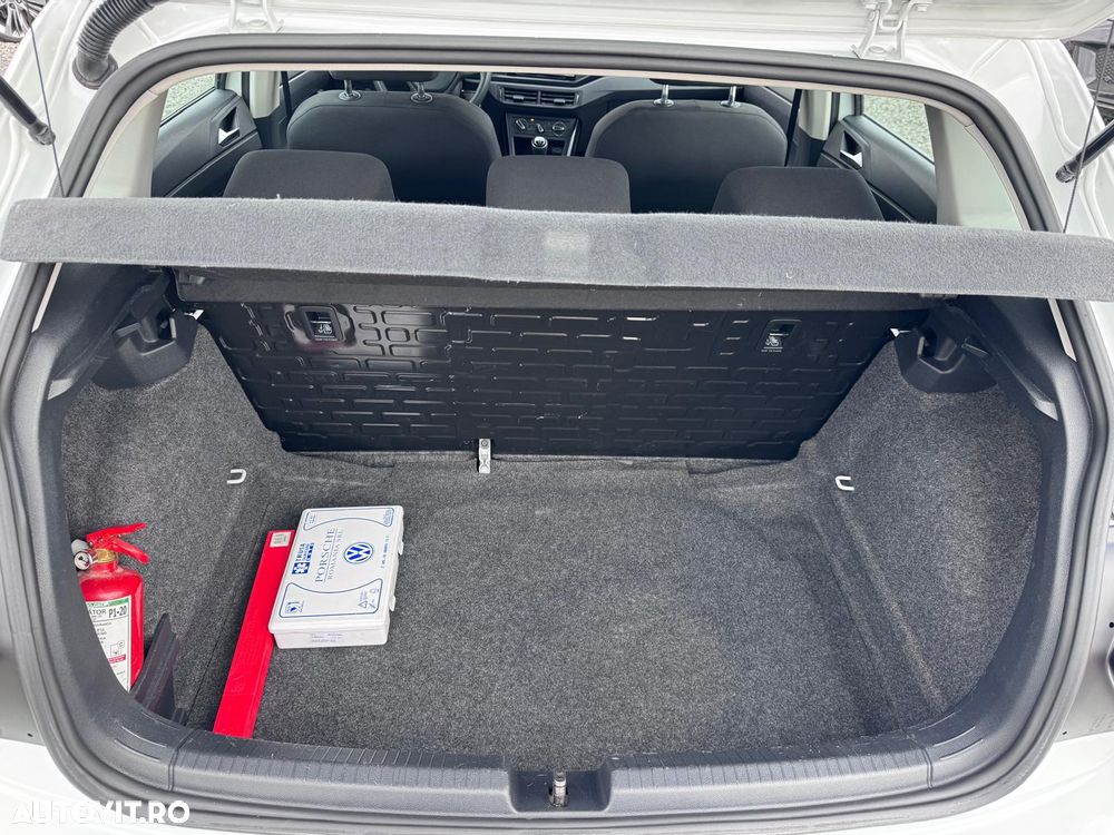 Volkswagen Polo - 26