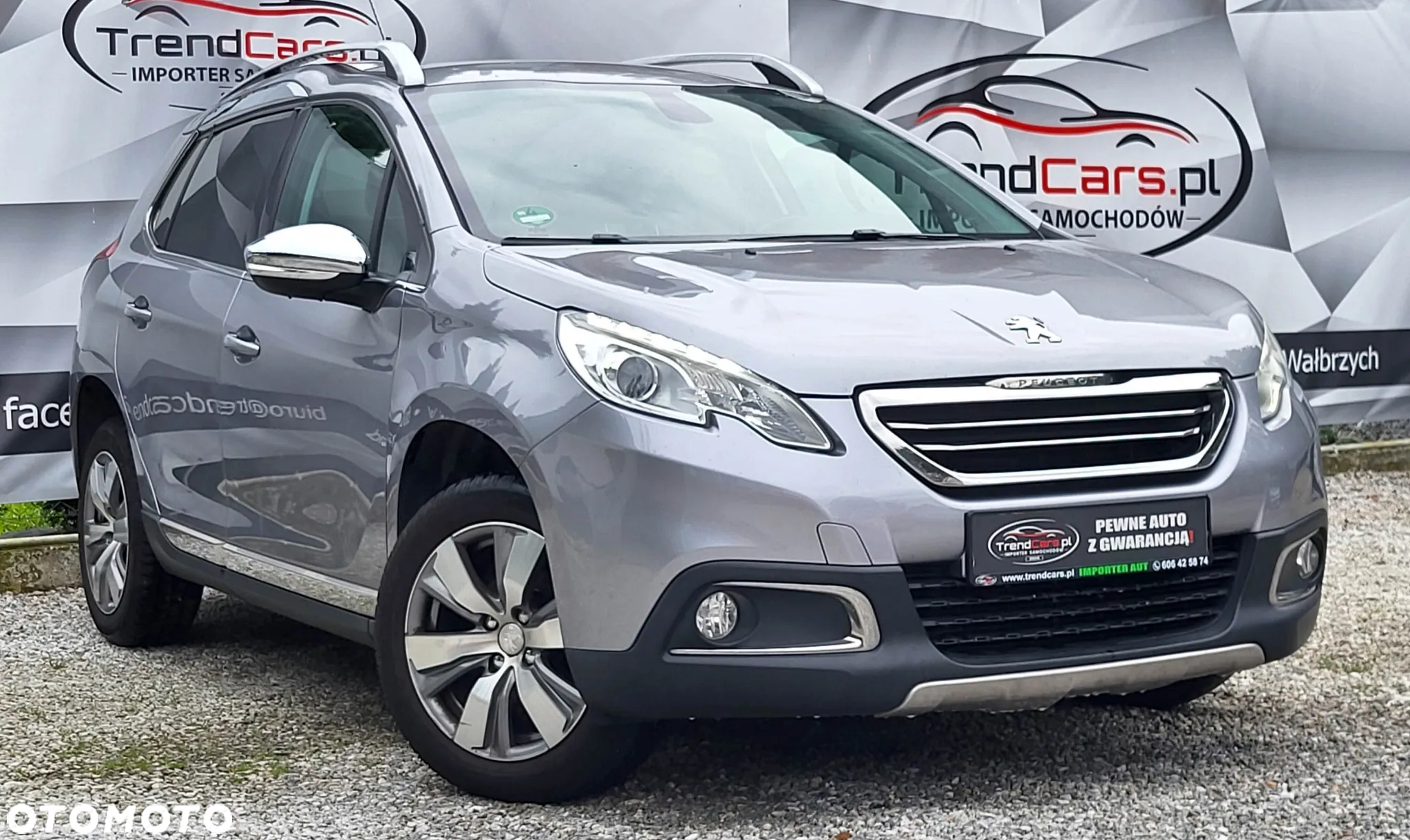 Peugeot 2008 1.6 e-HDi Allure S&S - 11