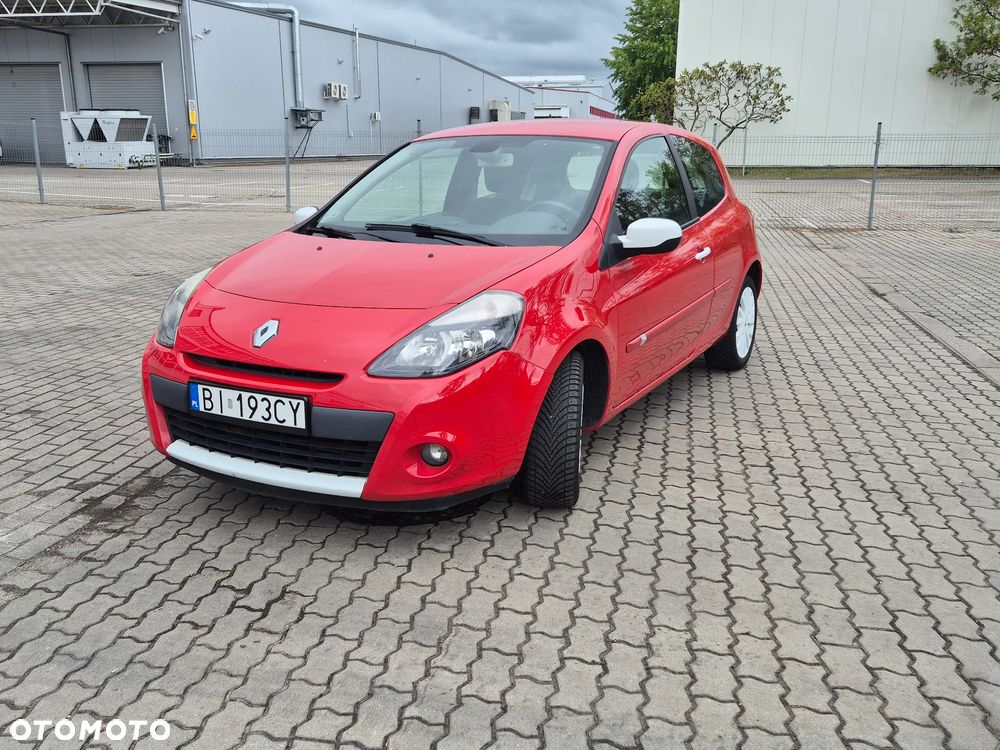 Renault Clio 1.2 16V TCE S - 22