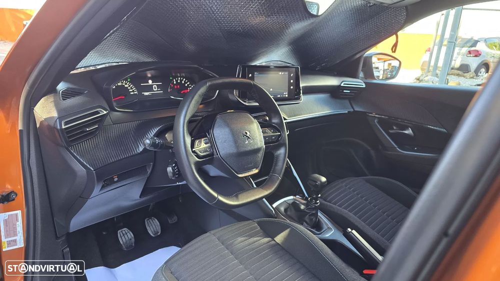 Peugeot 2008 1.2 PureTech Style - 14