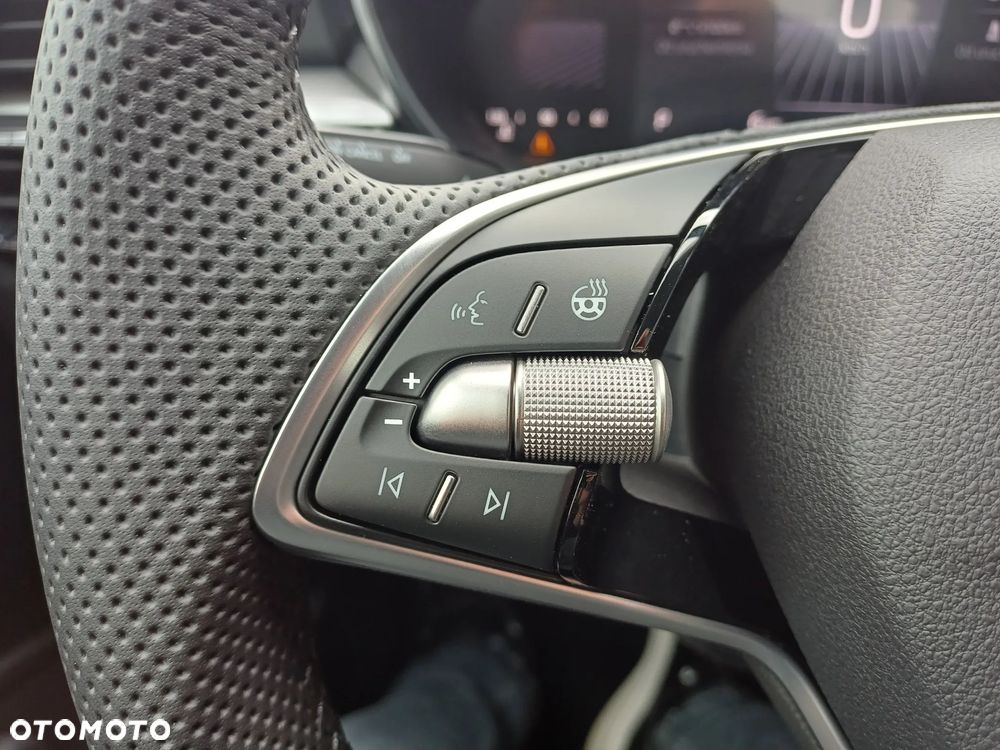 Skoda Fabia 1.0 TSI Drive DSG - 11