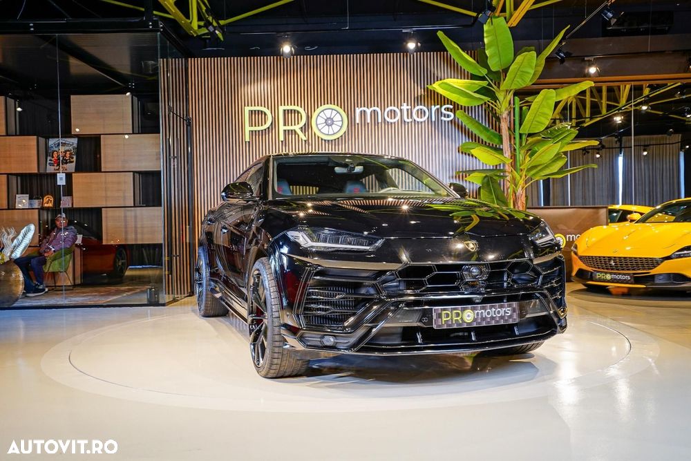 Lamborghini URUS - 16