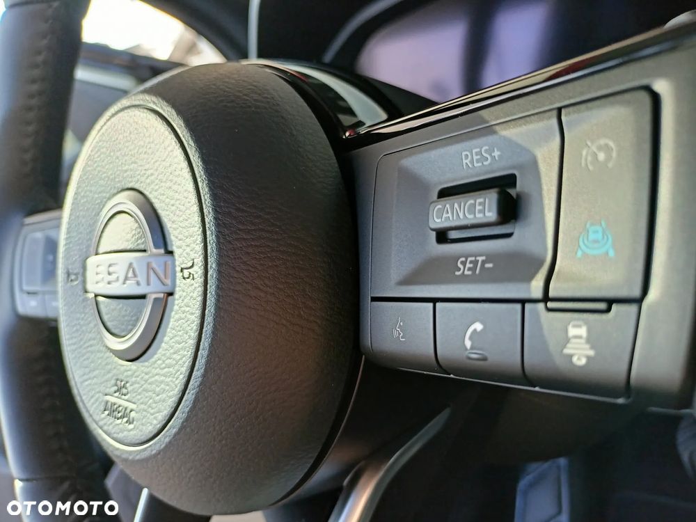 Nissan Qashqai 1.3 DIG-T MHEV Tekna+ Xtronic - 12