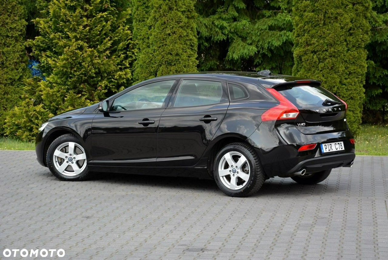 Volvo V40 D2 Drive-E Momentum - 5