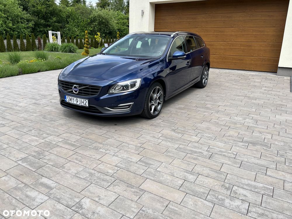 Volvo V60 D3 Drive-E Ocean Race - 1