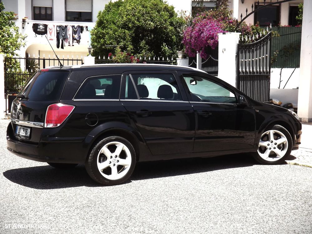 Opel Astra Caravan 1.9 CDTI Sport - 23