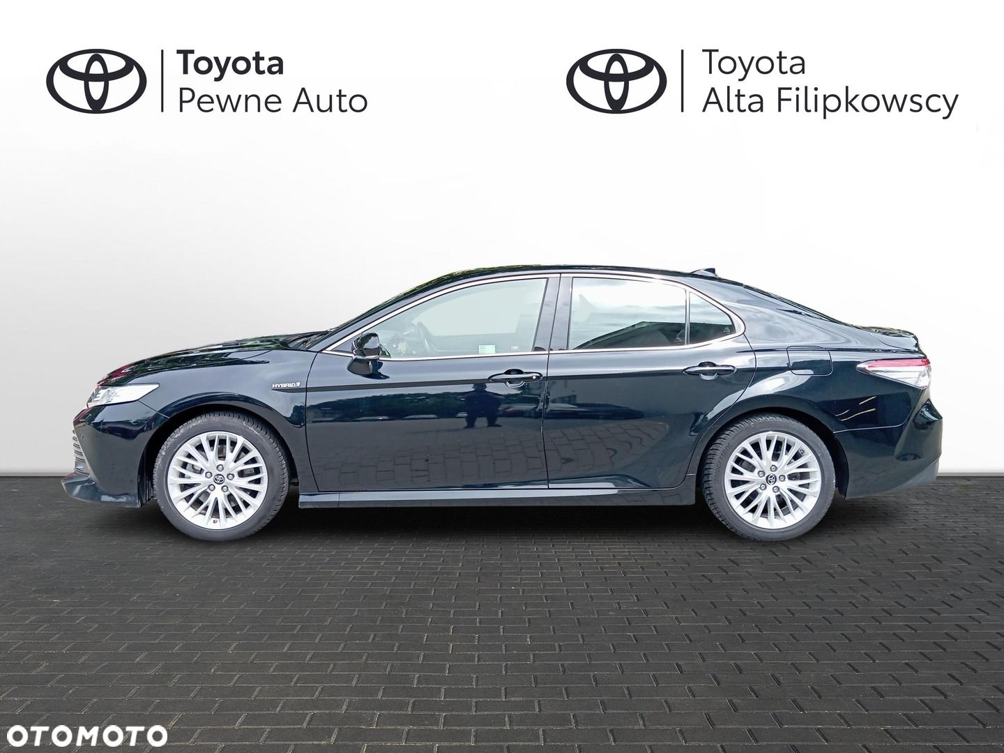 Toyota Camry - 7