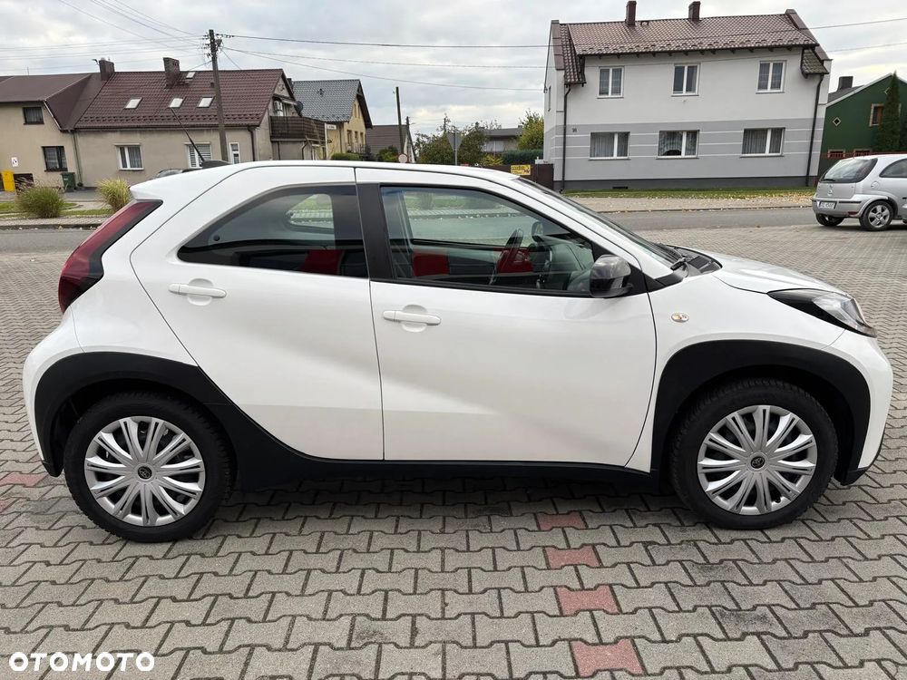 Toyota Aygo X 1.0 VVT-i Prime X-cite - 8