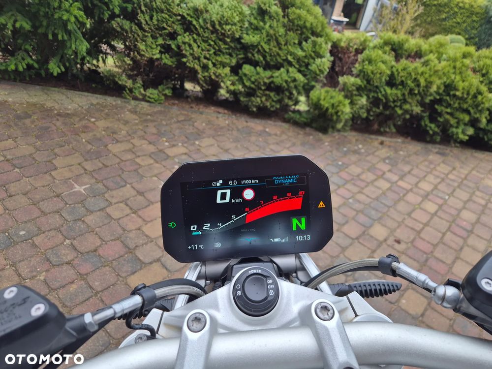 BMW R - 27