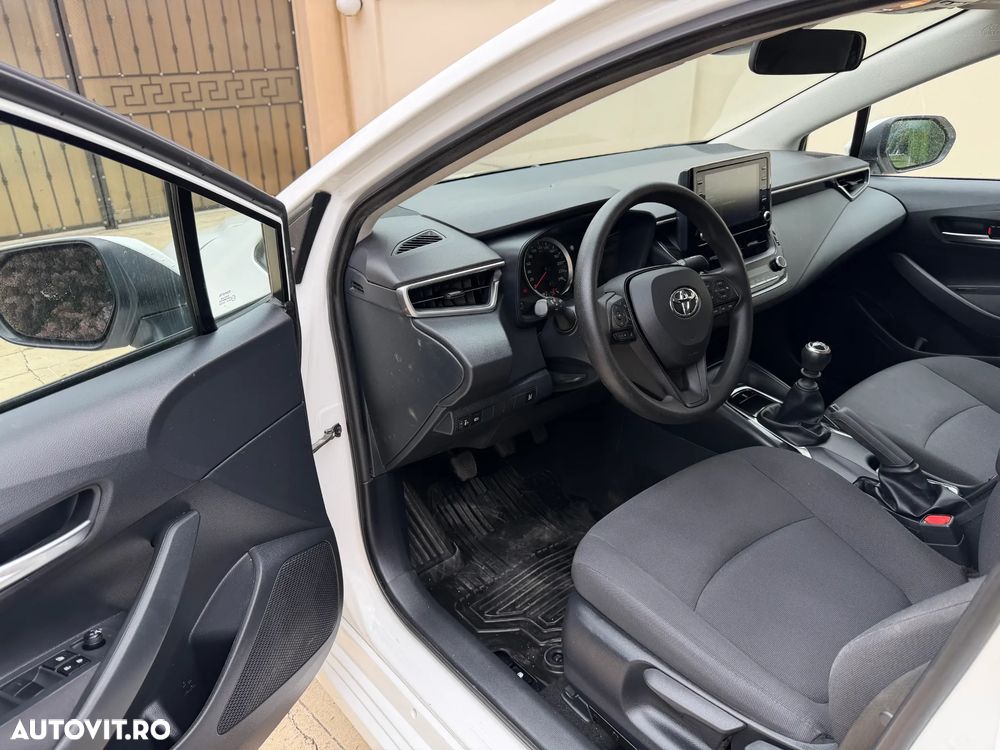 Toyota Corolla - 6