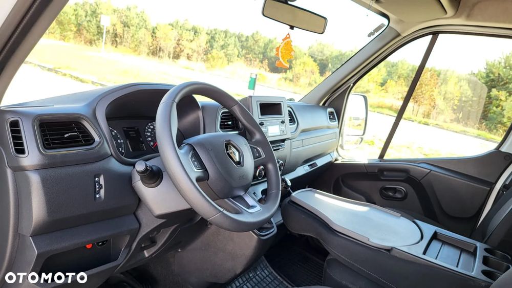 Renault Master - 29