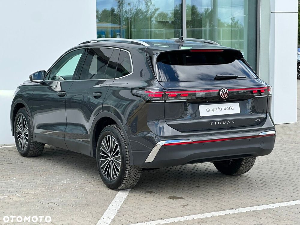 Volkswagen Tiguan 1.5 eTSI Elegance DSG - 9