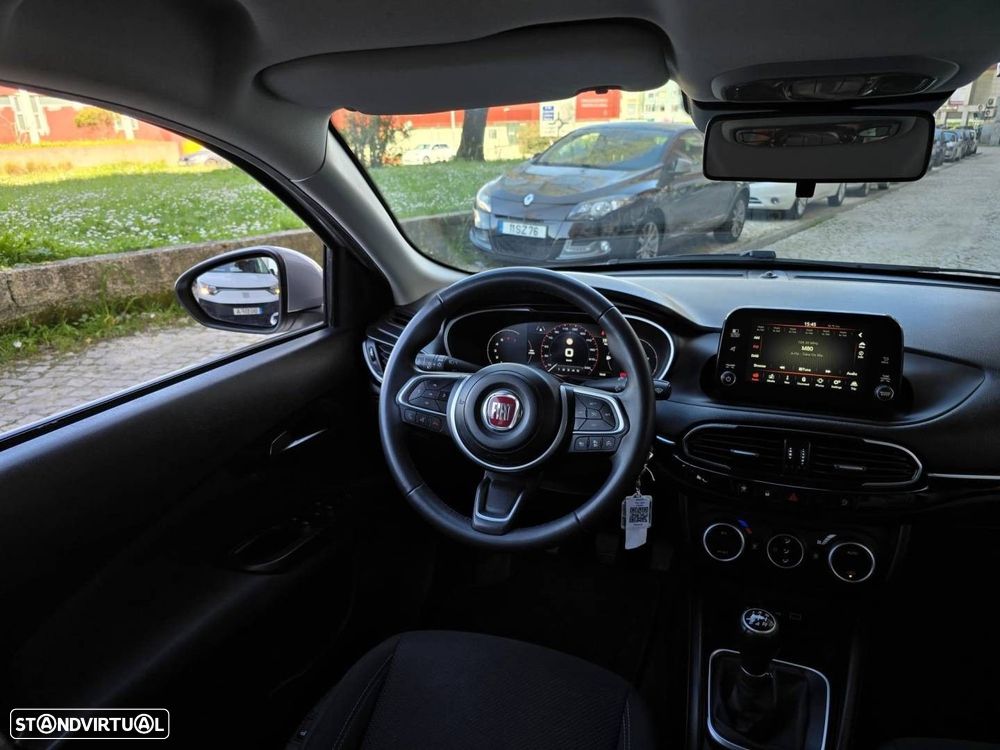 Fiat Tipo Station Wagon 1.0 GSE T3 City Life - 17