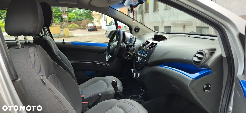 Chevrolet Spark 1.2 LT+ - 11