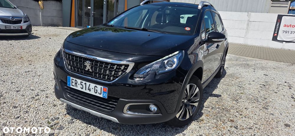 Peugeot 2008 1.2 Pure Tech Allure S&S EAT6 - 3