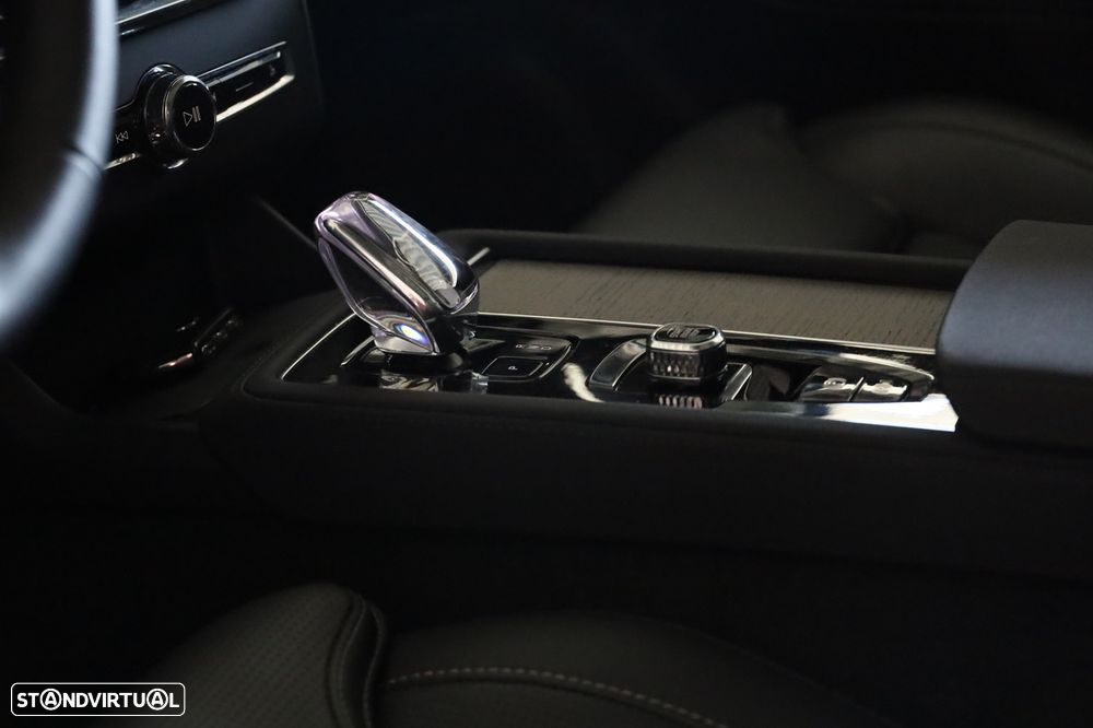 Volvo XC 90 T8 AWD Plus Bright - 18