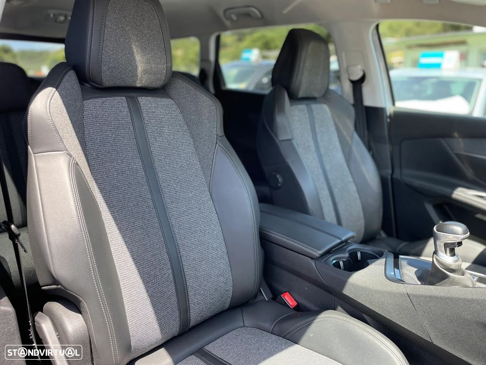 Peugeot 5008 PureTech 130 Stop & Start Allure Pack - 13