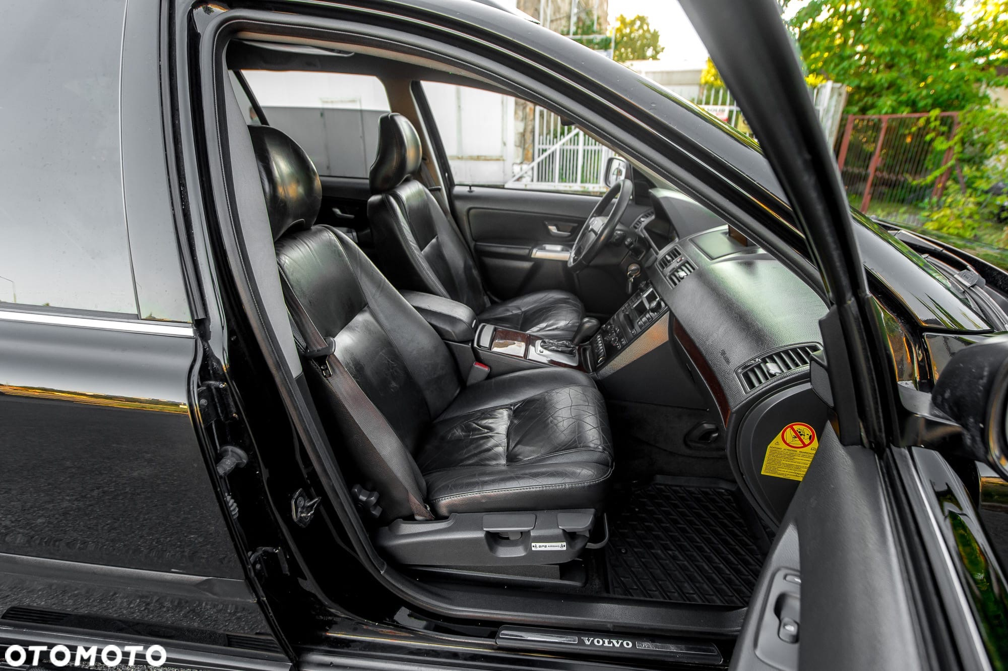 Volvo XC 90 2.4 D5 - 25