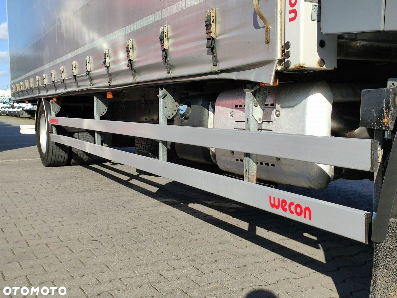 DAF CF 290 E6 Firana Tył Drzwi Dach Podnoszony / Zsuwany Długi 9.30m - 8