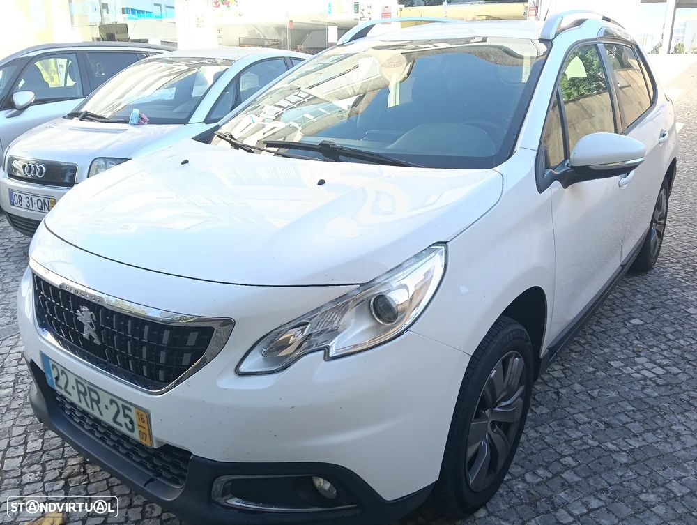 Peugeot 2008 1.6 BlueHDi Style - 4