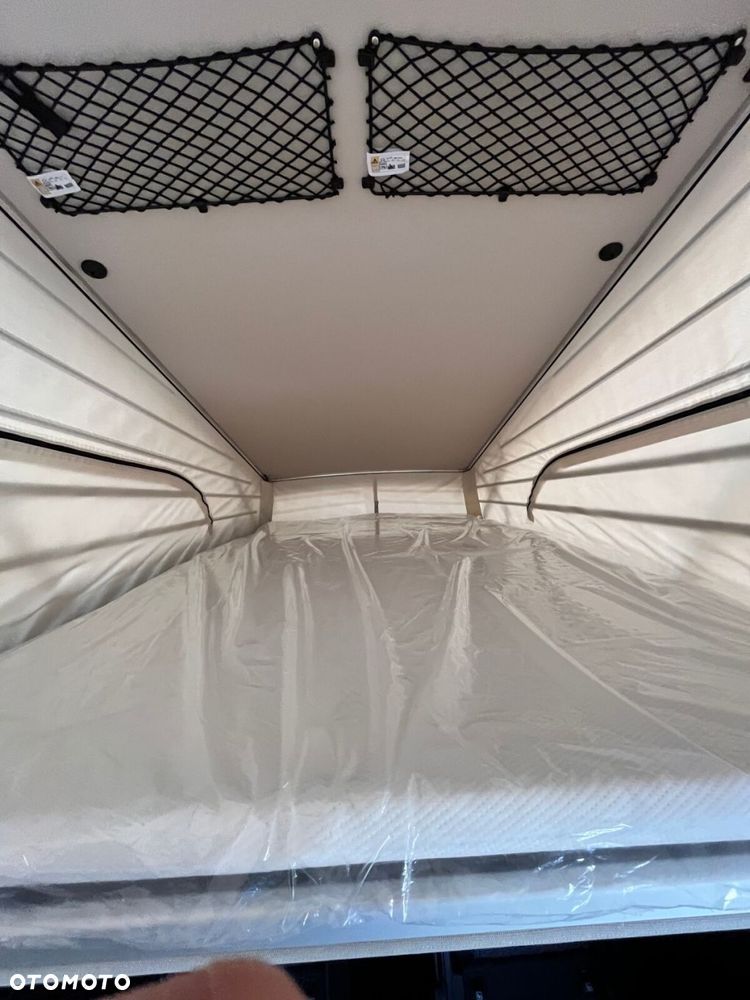 Mercedes-Benz Klasa V - 19