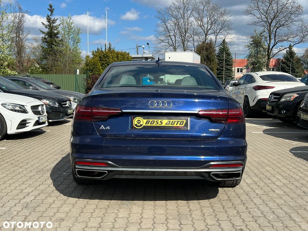 Audi A4 Limousine - 8
