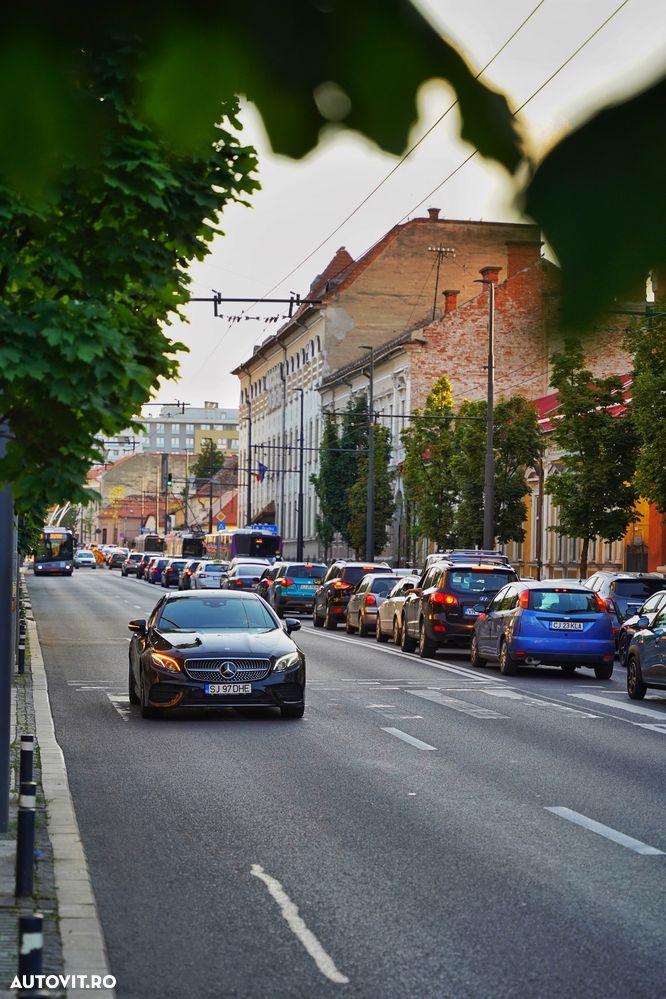 Mercedes-Benz E 350 Coupe 9G-TRONIC AMG Line - 1