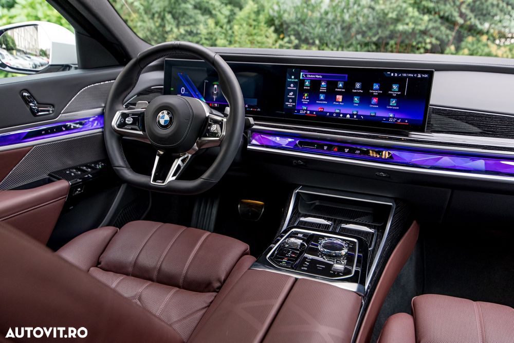 BMW Seria 7 740d xDrive MHEV - 10