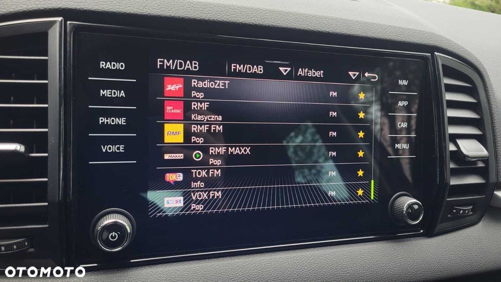 Skoda Karoq 1.5 TSI ACT Selection DSG - 35